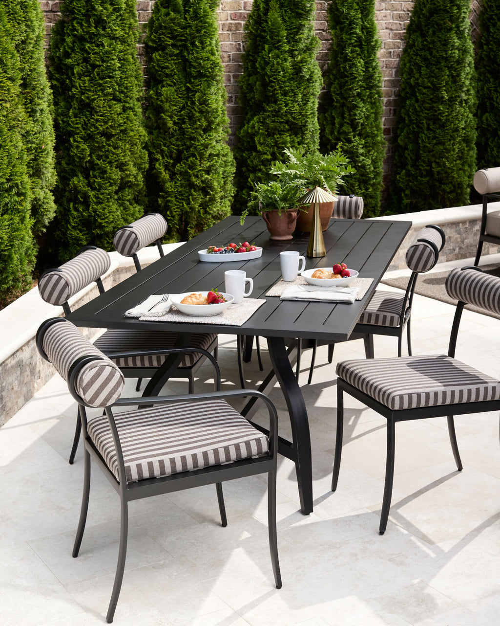 Antibes Dining Table
