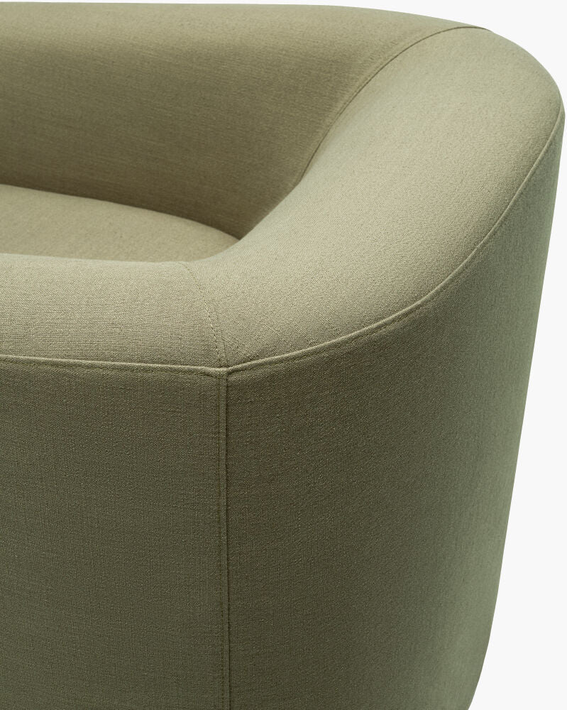 Lindy Swivel Chair