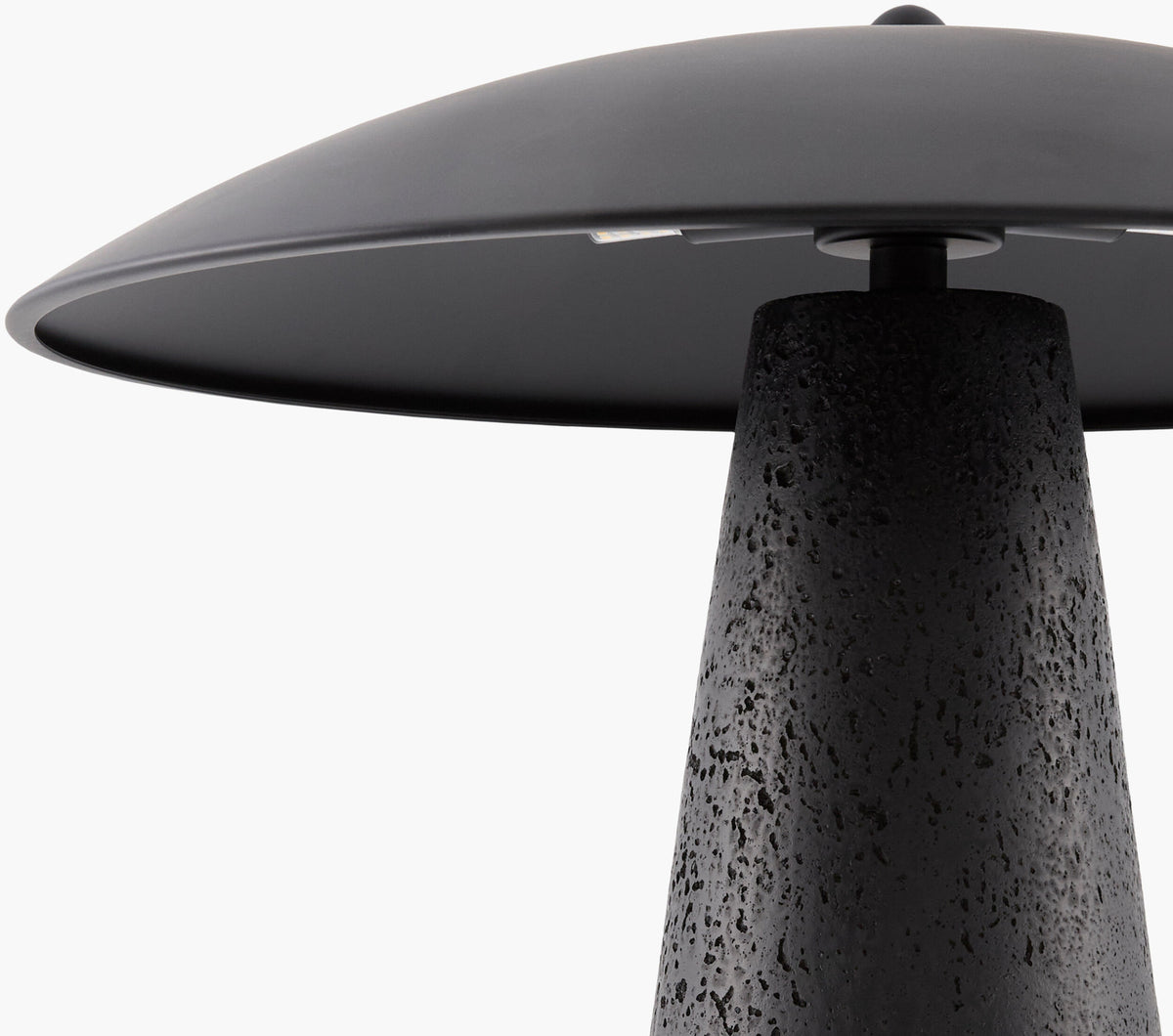 Mora Table Lamp