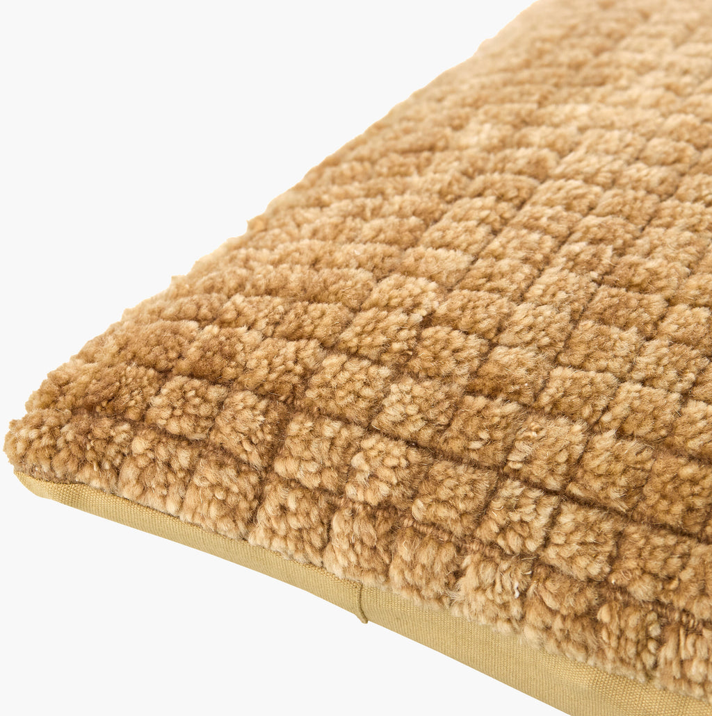 Toffee Novoli Pillow